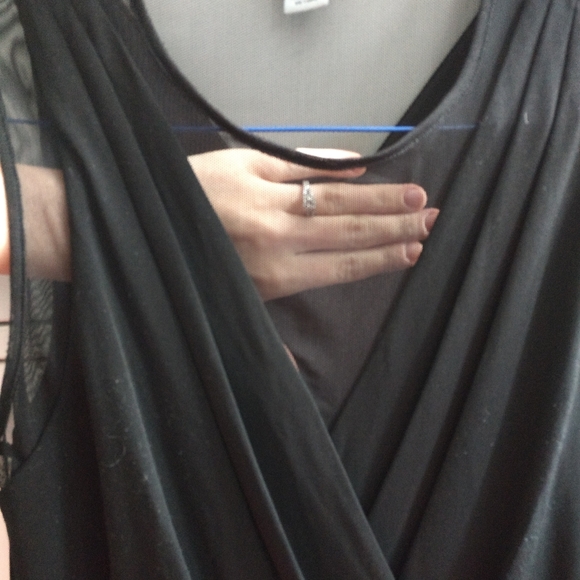 DKNY black dress - Picture 4 of 5